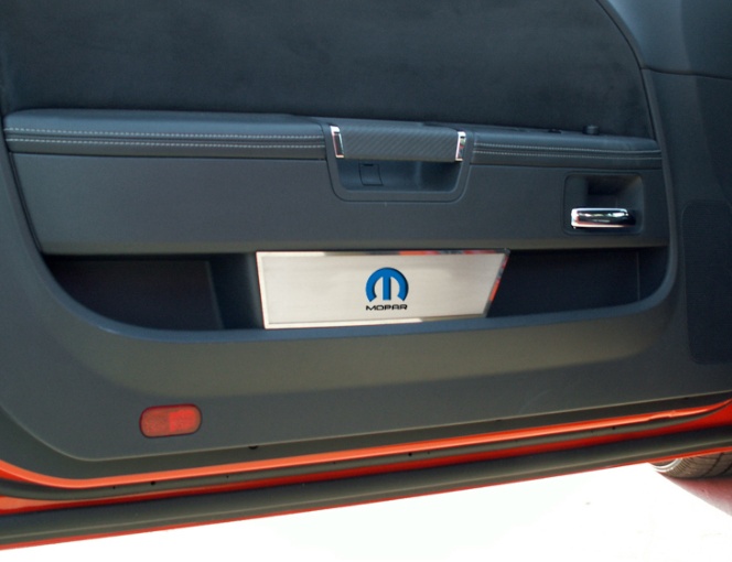 2009-2014 Challenger Door Badge Plates - Mopar M