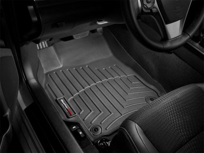 2015-2018 Ford Mustang WeatherTech Front Seat Liners Floor Mats