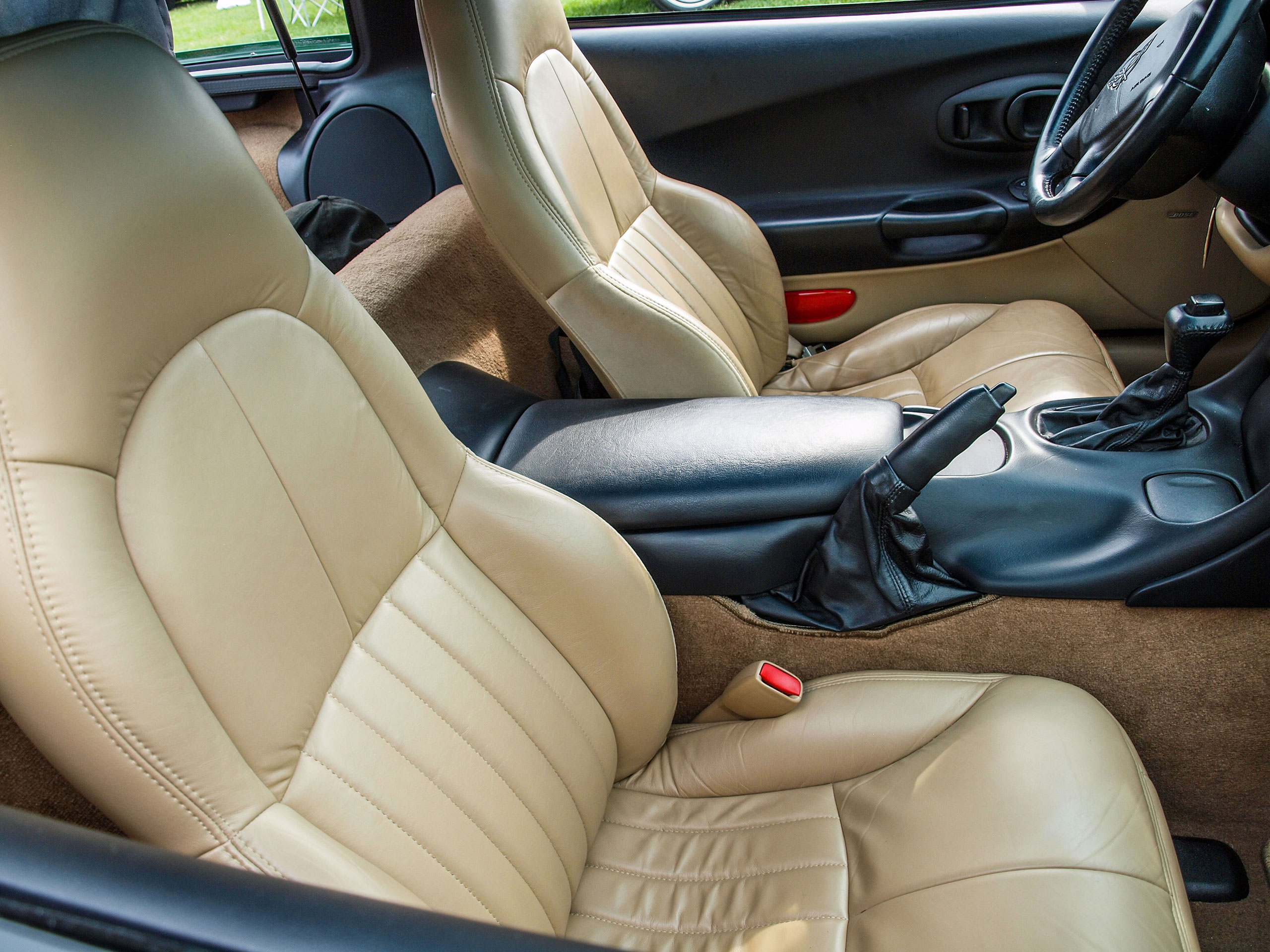 1998-2004 C5 Corvette Leather Standard Seat Covers W/Vinyl Trim - Oak
