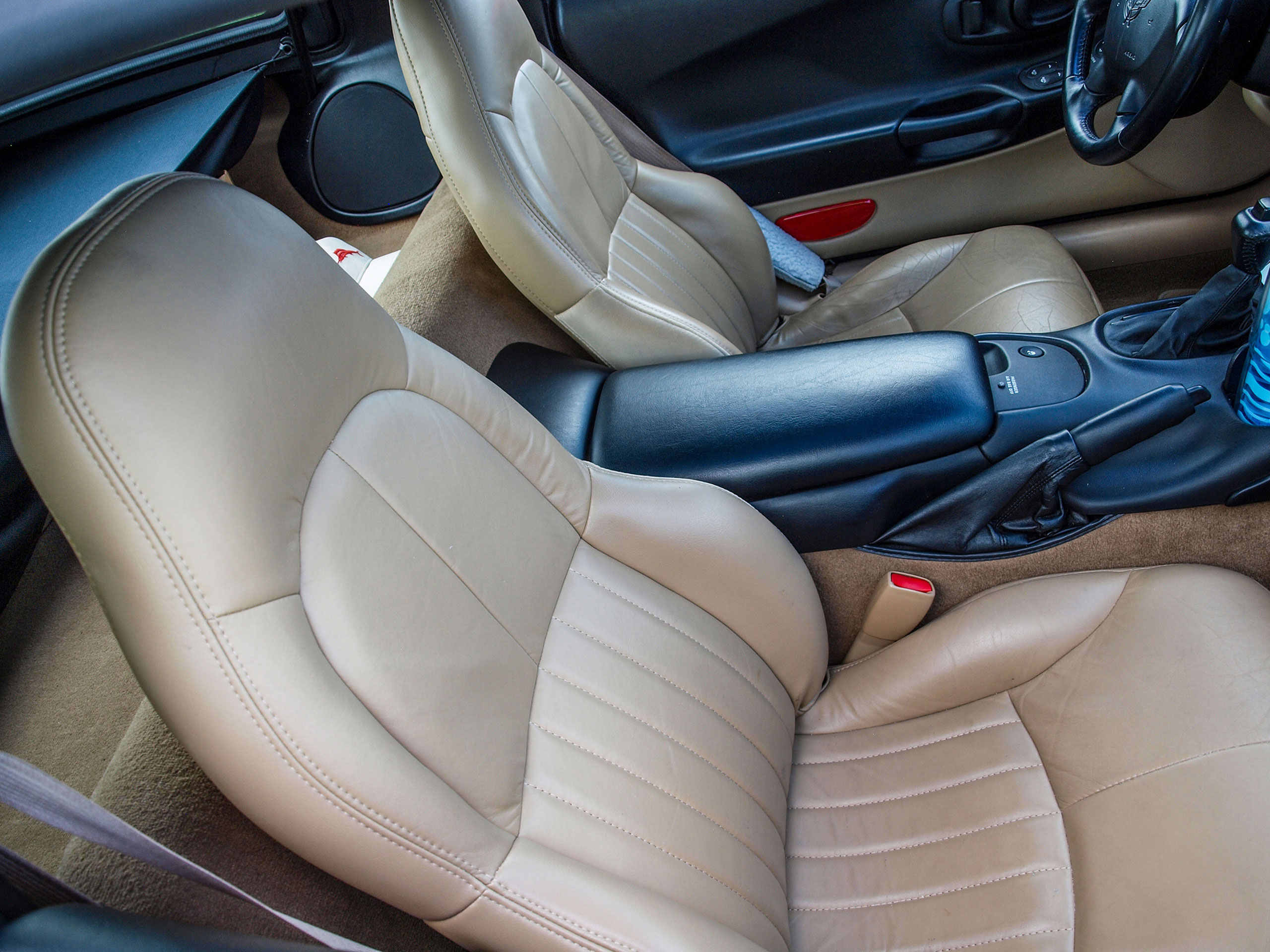 1998-2004 C5 Corvette 100% Leather Standard Seat Covers - Oak