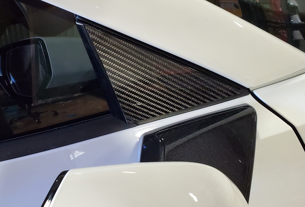 2020-2025 C8 Corvette Carbon Fiber Wrapped A-Pillar Overlays
