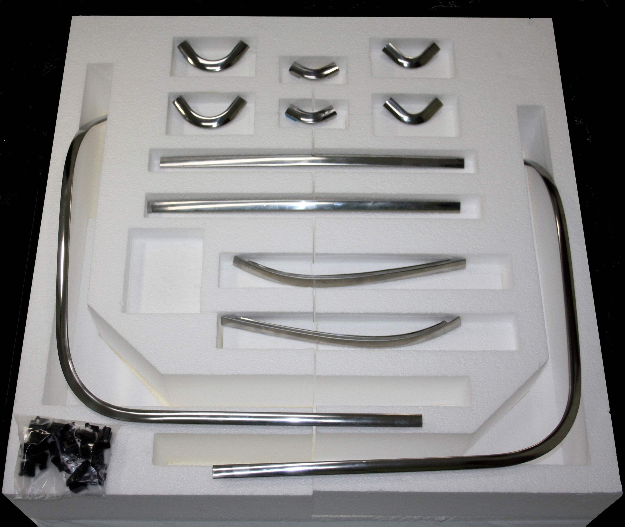Rear Window Exterior Molding Trim Set w/ Clips For 1963 Corvette