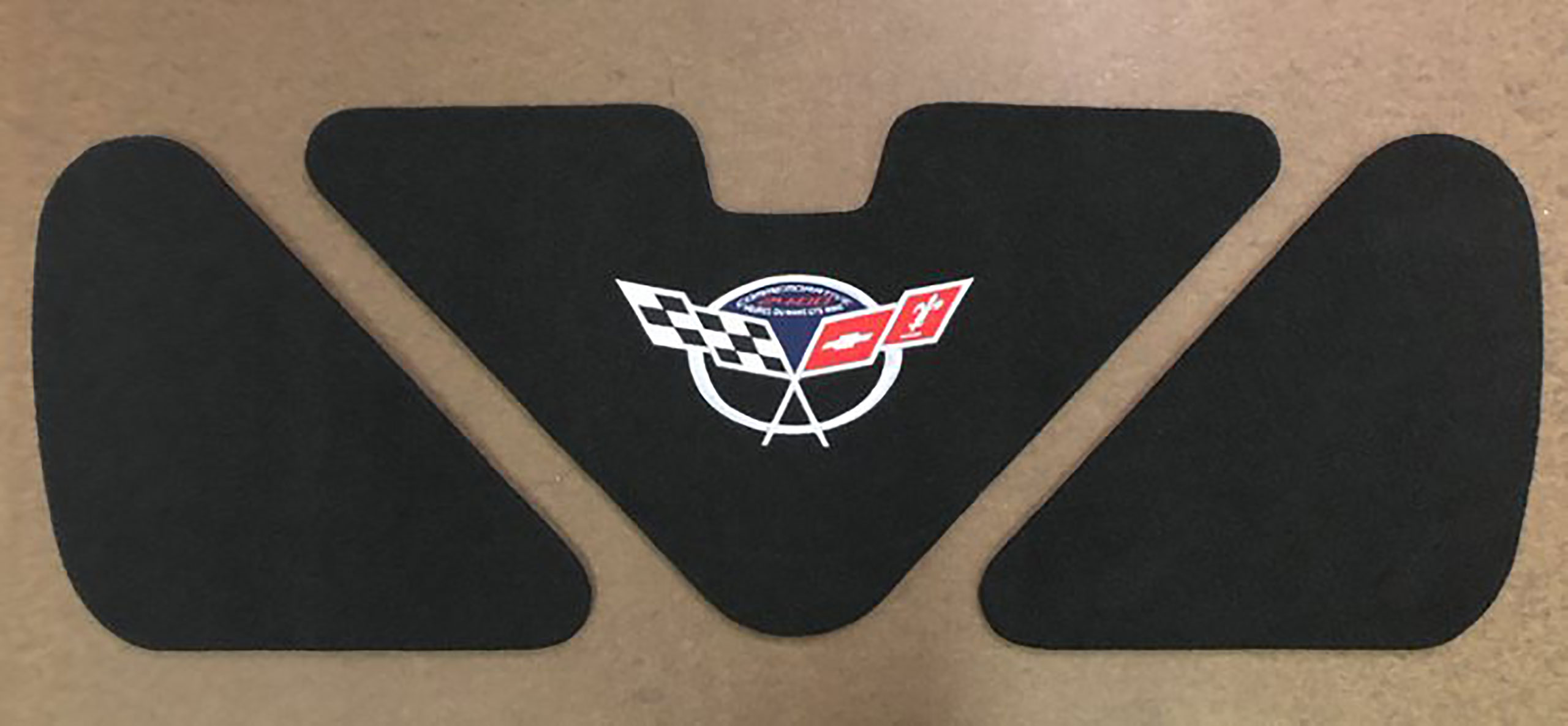 04 Corvette C5 3-Piece Trunk/Deck Lid Liner C5 C5 Lemans Crossflag Commemorative Emblem CA-67128 