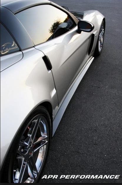 FS-208008 C6 Corvette APR Performance Carbon Fiber Side Skirts