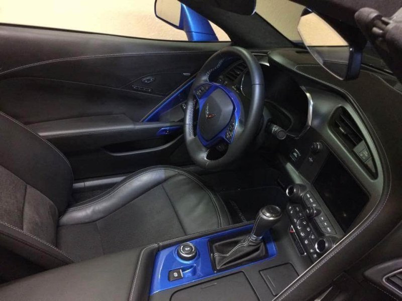 C7 interior door bezel painted laguna blue 