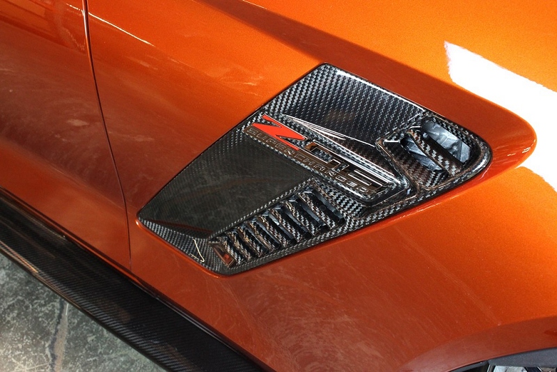 C7 Corvette Z06 APR Carbon Fiber Front Fender Vents