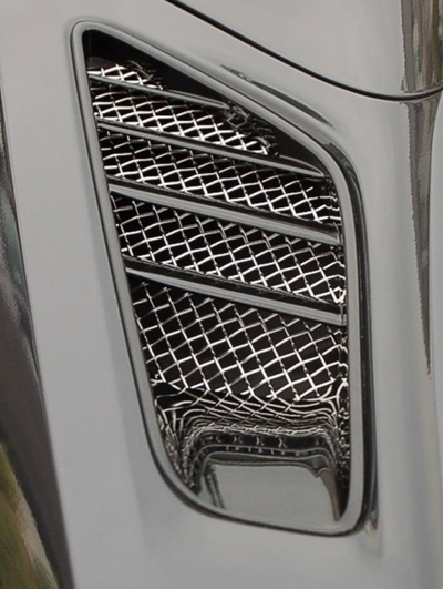 C7 Corvette Stingray RaceMesh Rear Quarter Panel Vent Grilles package