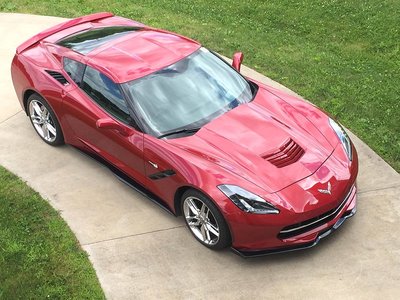 C7 Corvette with Z06 front splitter & side skirts installed