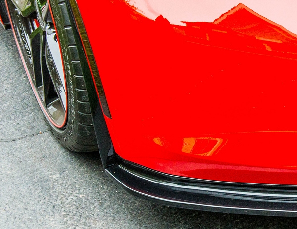 view of optional c7 front splitter wheel deflector 